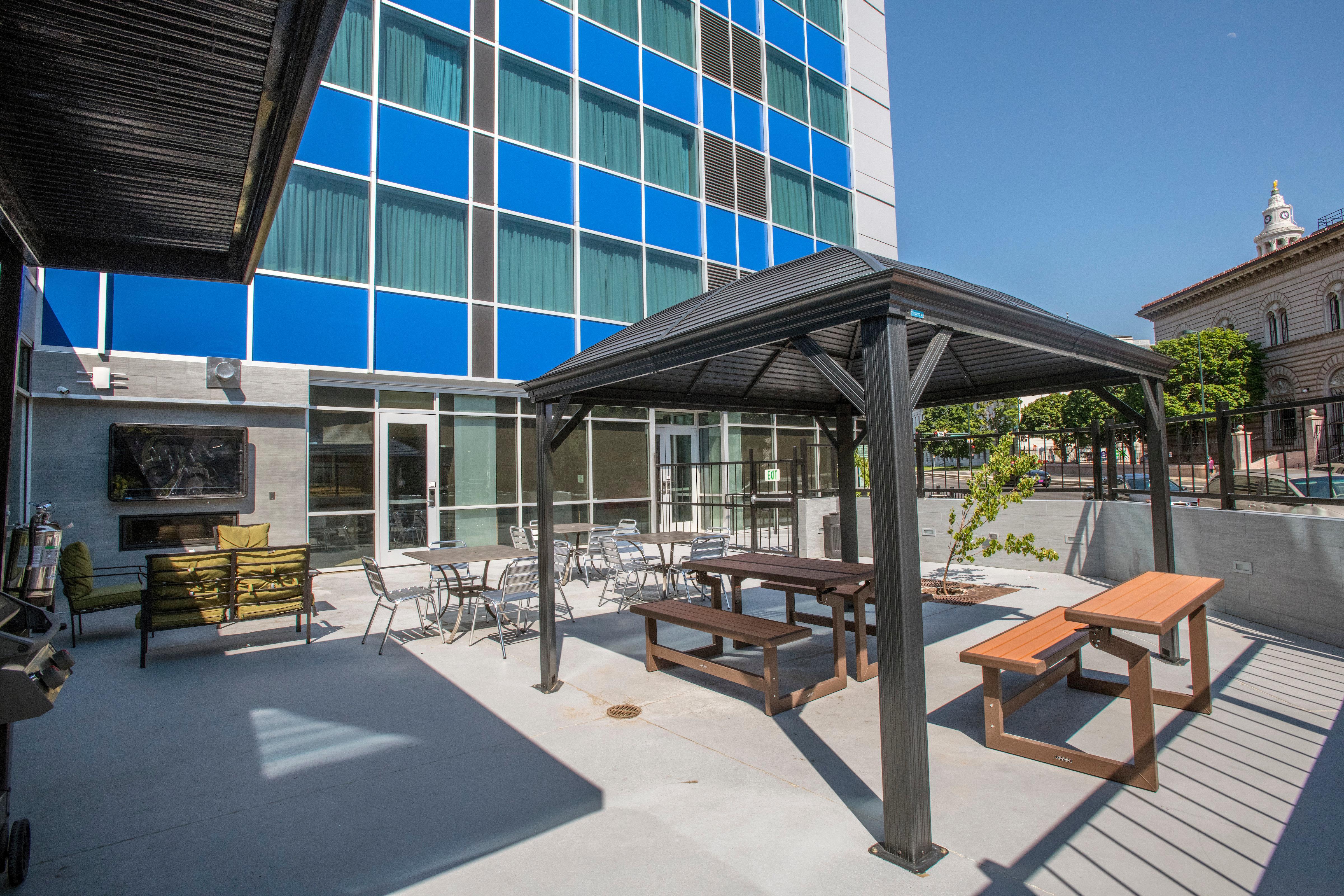 Staybridge Suites Denver Downtown By Ihg Exterior photo